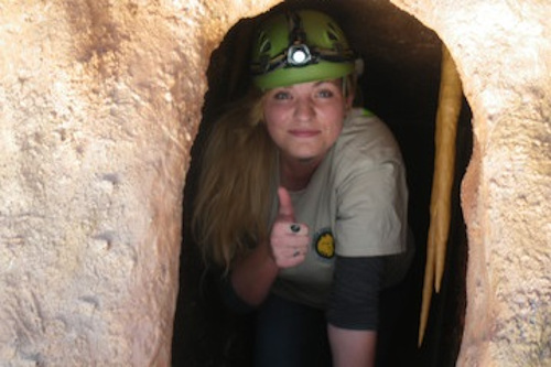 Benson, AZ: A high school student has fun exploring CaveSim at Kartchner Caverns
