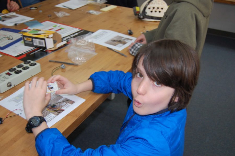 Colorado Springs, CO: A student with their CaveSim STEM lab